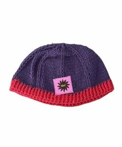 Mais X Frida Lila Beanie